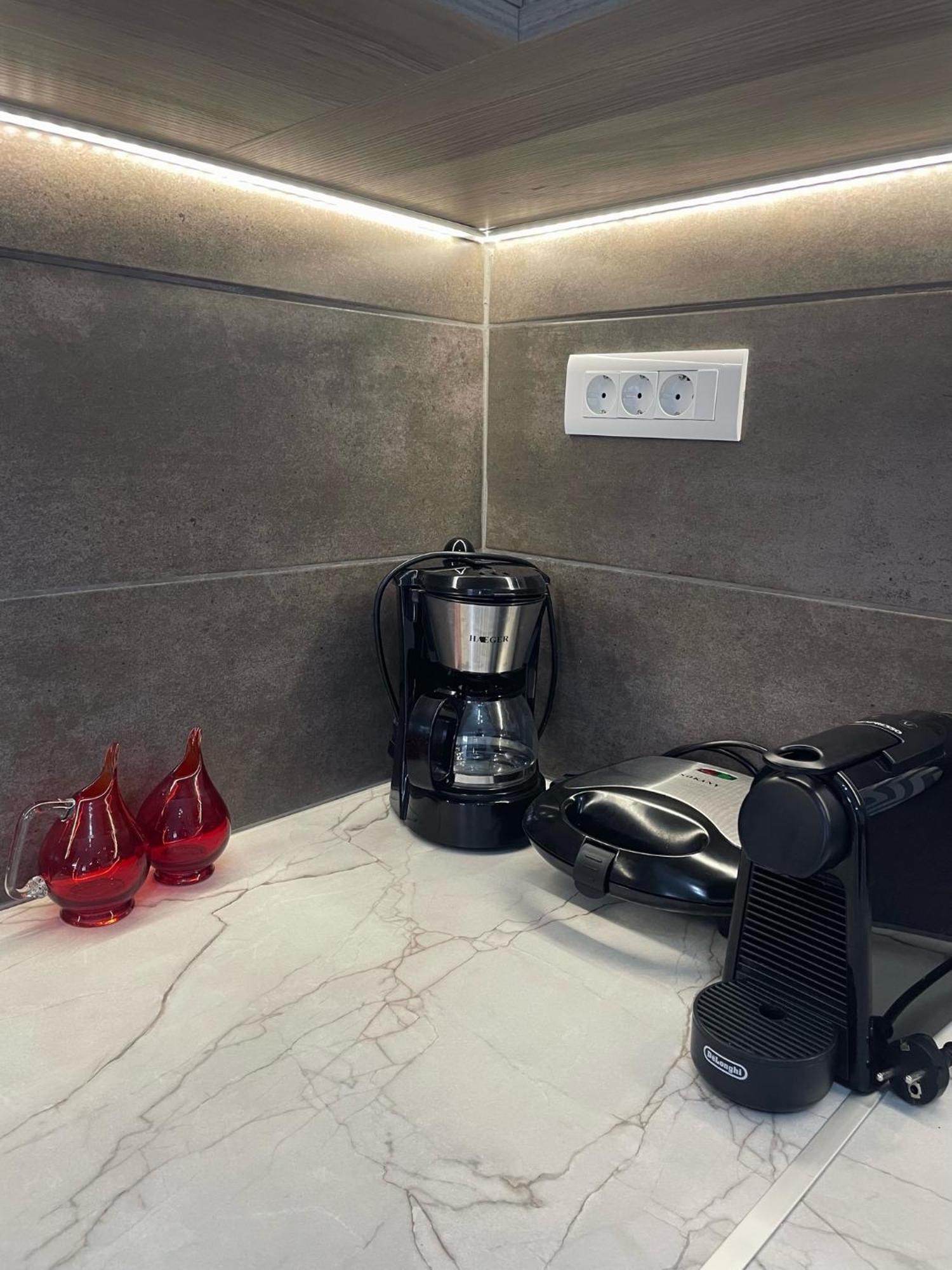 Blue Horizon Apartman Ahliá Kültér fotó